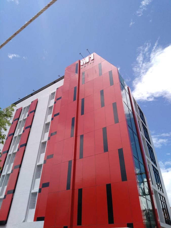 M1 Hotel Nakhon Si Thammarat Luaran gambar