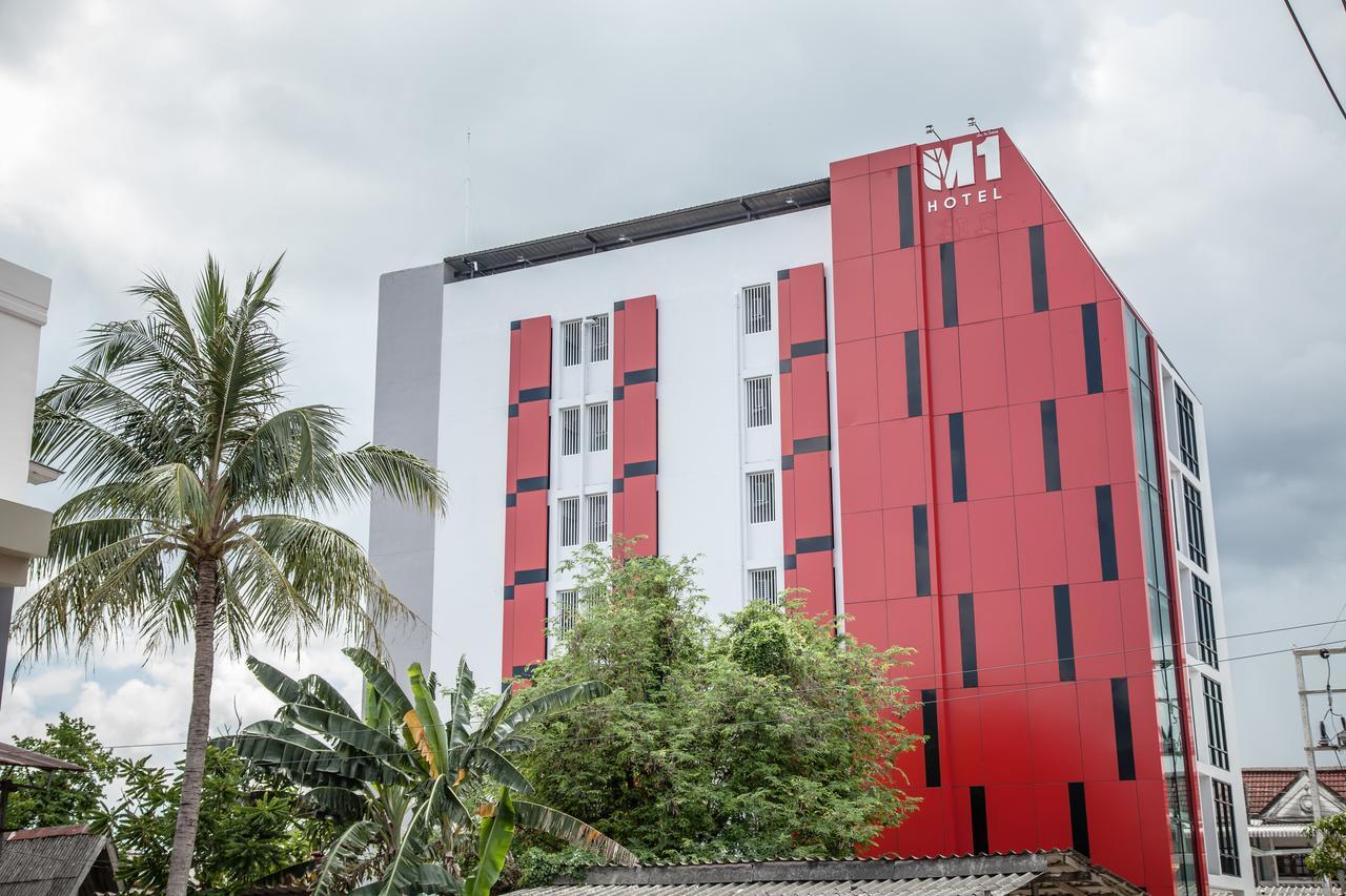 M1 Hotel Nakhon Si Thammarat Luaran gambar